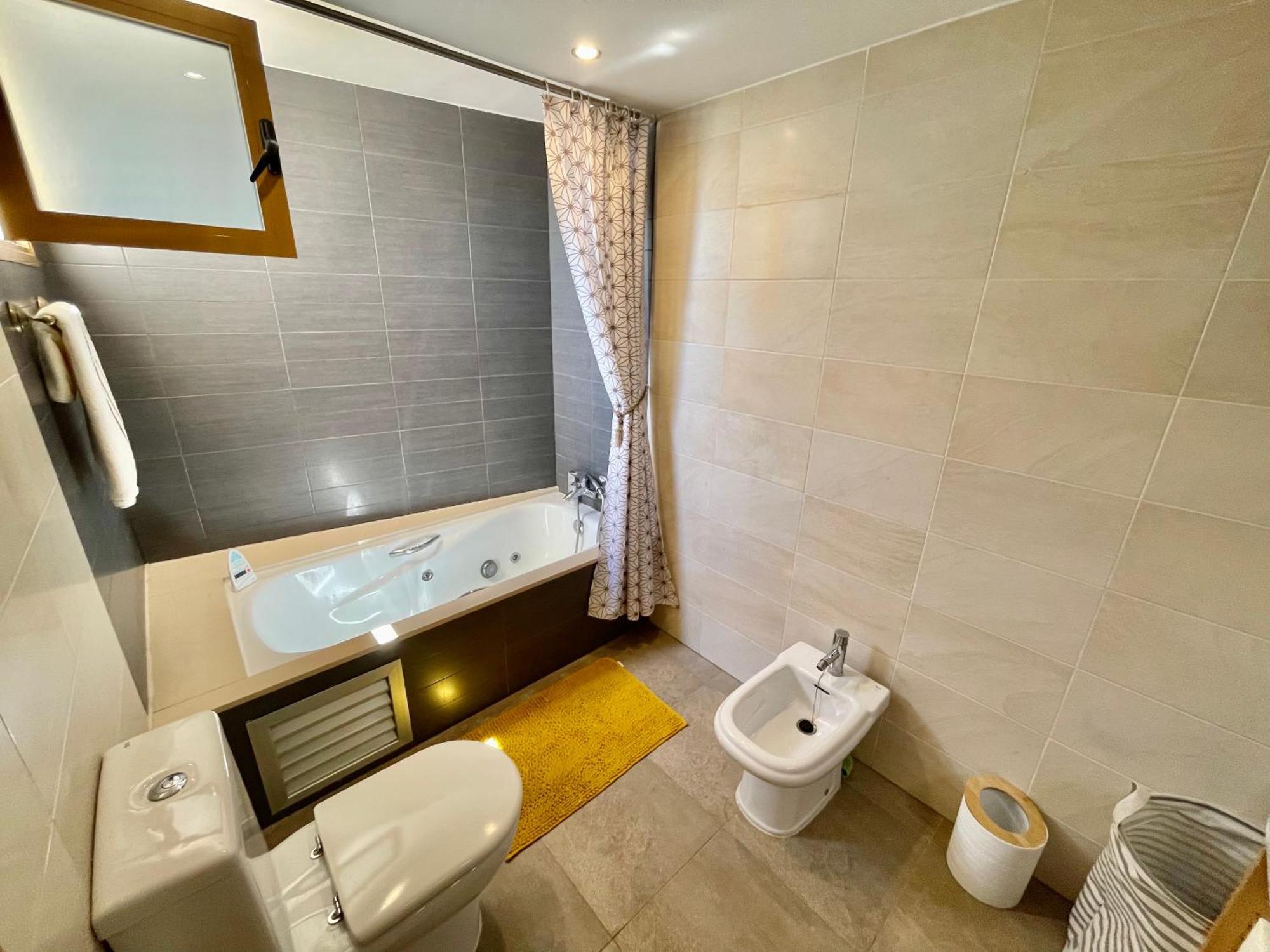 Апартаменти Modern 2-Floor Penthouse With Sea Views - Sleeps 7 Фінестрат Екстер'єр фото